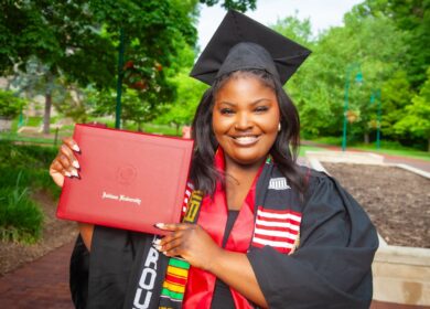 Hoffman Intern Cashmere Booker